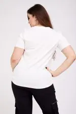 ⁦בקי - טופ וי קצר פרינט⁩ – תמונה ⁦6⁩