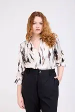 ⁦רשל - חולצת סאטן מודפס⁩ – תמונה ⁦9⁩